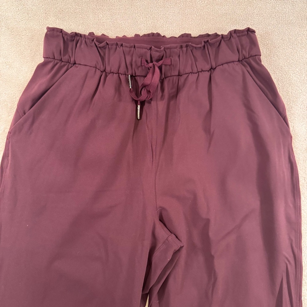 Lululemon On The Fly High Rise Pull On Cropped 7/8 Pants Stretch Travel Sz 6 - Picture 3 of 10